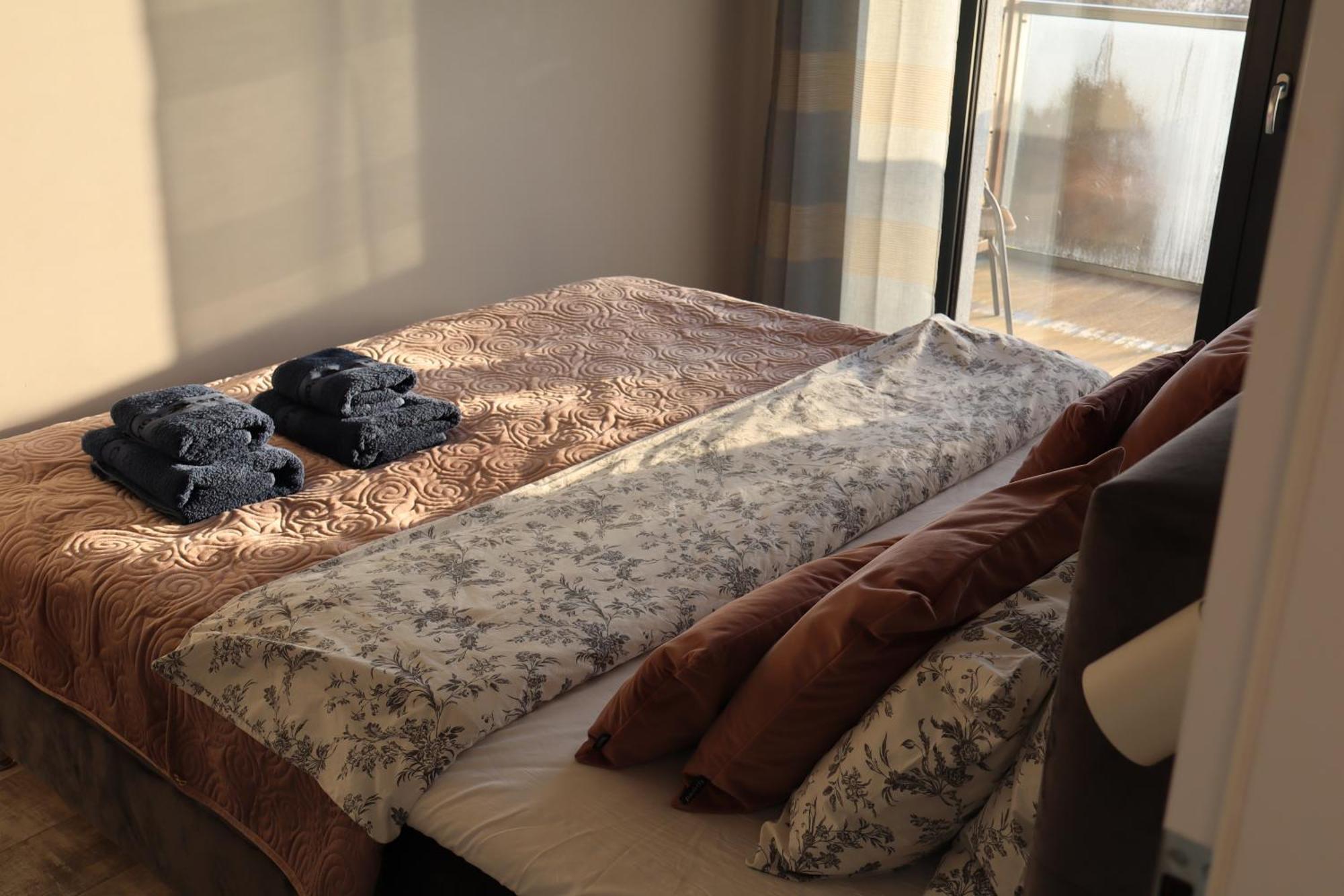 Apartament Morski Widok Gardenia Dziwnow Exterior photo